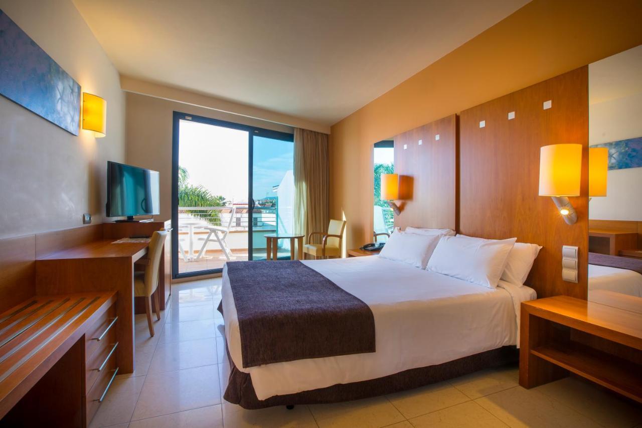 Hotel Miami Mar Sant Carlos de la Ràpita Dış mekan fotoğraf