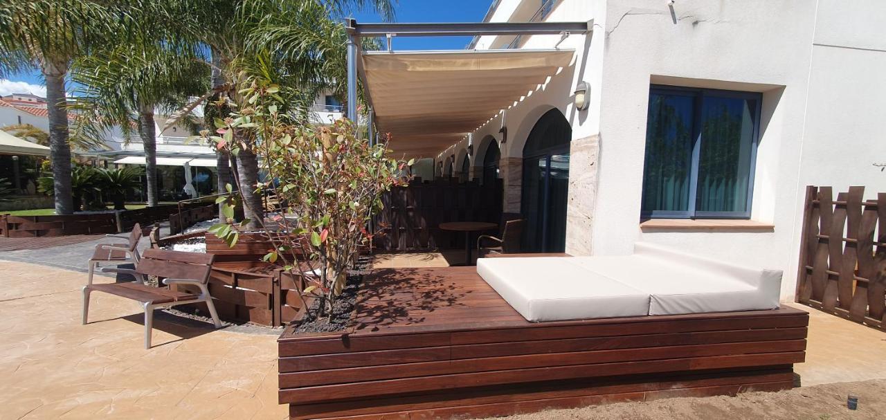 Hotel Miami Mar Sant Carlos de la Ràpita Dış mekan fotoğraf