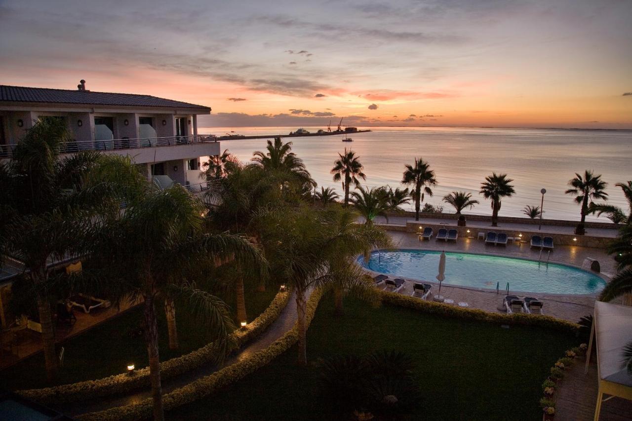 Hotel Miami Mar Sant Carlos de la Ràpita Dış mekan fotoğraf